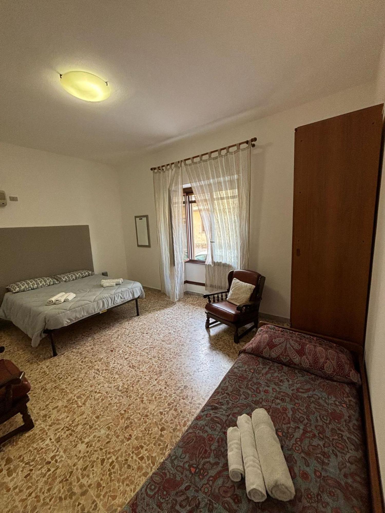Pm 41 Via Ennio Porrino Guest House Alghero Exterior foto